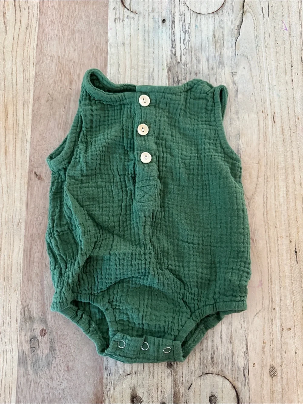 Green Cotton Gauze Baby Romper with Wooden Buttons
